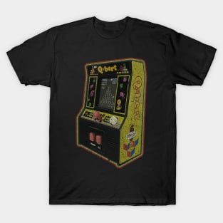 VINTAGE -  Arcade Game Qbert Consol T-Shirt